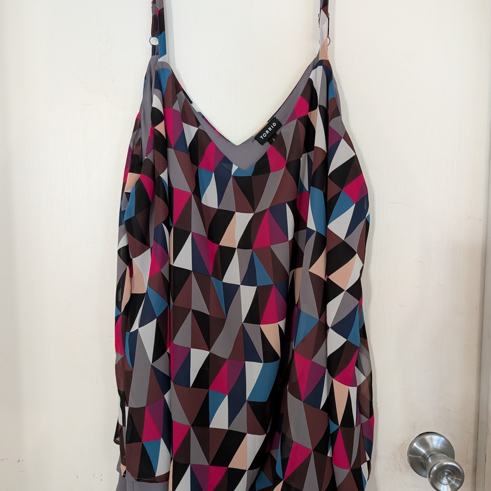 Geometric Patterned Camisole Top